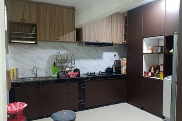 Want To Sell 3 Storey Terrace House Taman Selayang Mulia