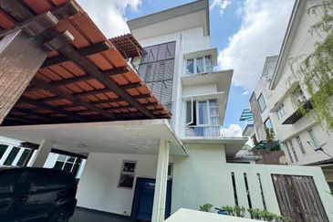 Want To Sell Urgent 3 Storeylink Bungalow House Prima Villa Saujana Melawati