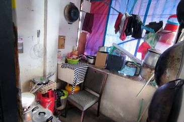 Want to sell flat seksyen 1 bandar teknologi kajang