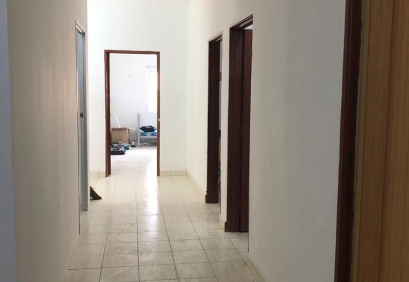 Want to sell kristal condo seksyen 7