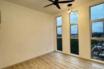 PR1MA Lakefront Homes