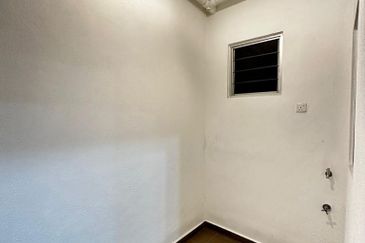 PR1MA Lakefront Homes