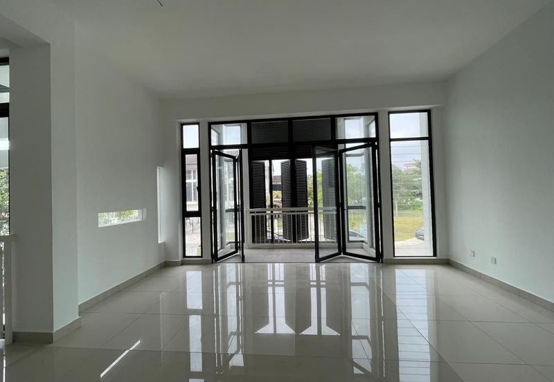 Want to sell 3 storey superlink maple terrace denai alam 