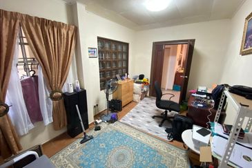 For sell bungalow lavender height senawang 