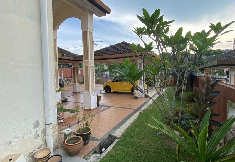 For sell bungalow lavender height senawang 