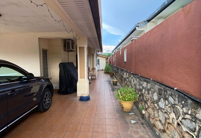 For sell bungalow lavender height senawang 