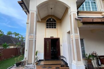 For sell bungalow lavender height senawang 