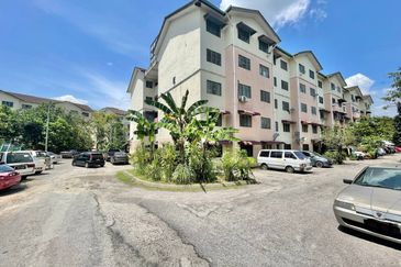 Putra Permai Apartment