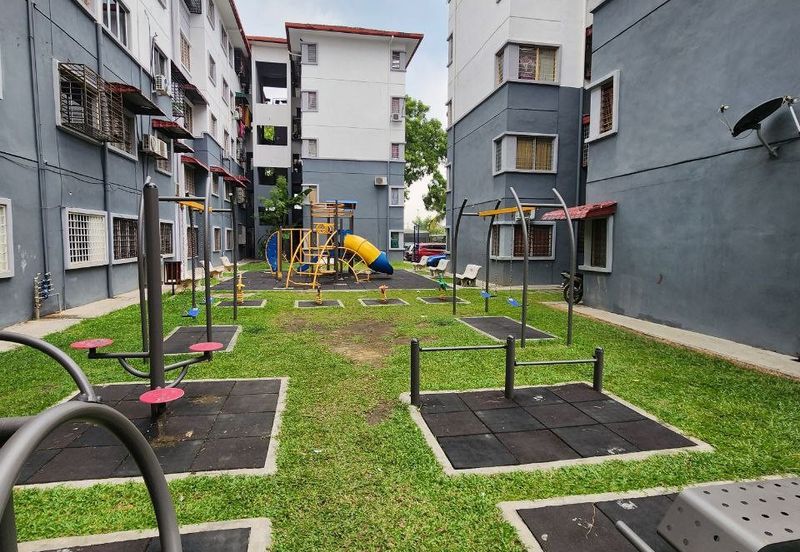 Pangsapuri Elina, Taman Puchong Prima