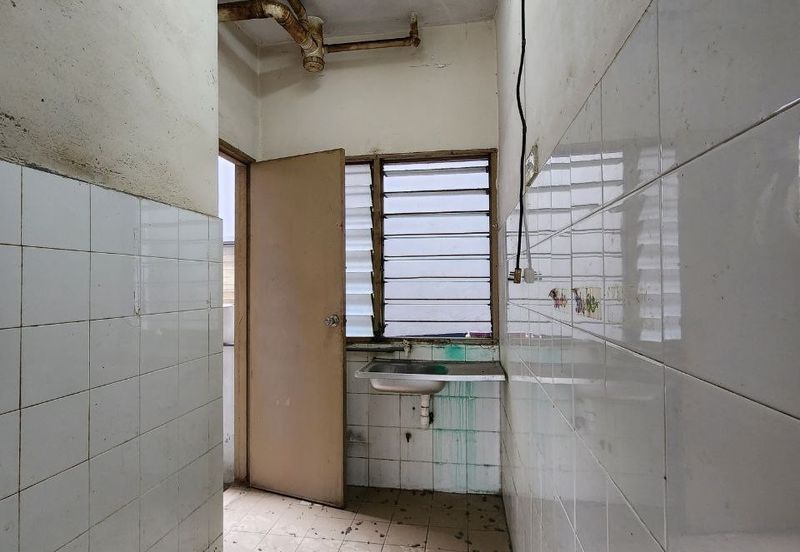 Pangsapuri Elina, Taman Puchong Prima