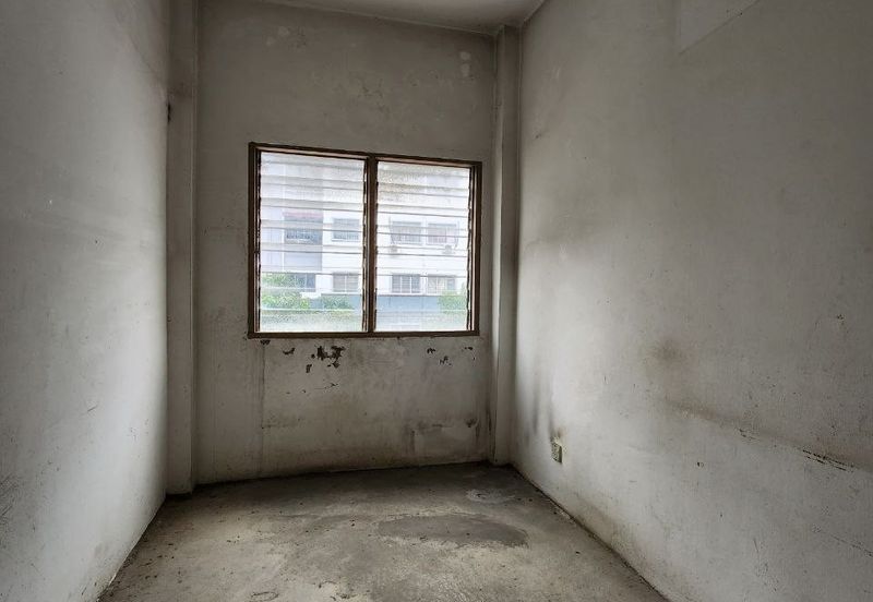 Pangsapuri Elina, Taman Puchong Prima