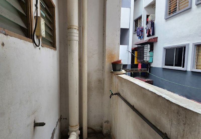 Pangsapuri Elina, Taman Puchong Prima