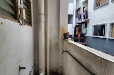 Pangsapuri Elina, Taman Puchong Prima