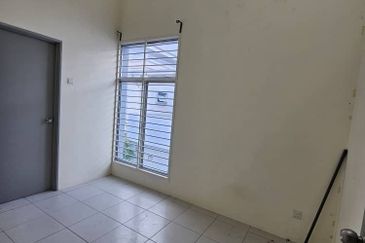 Jalan SP 10 @ Bandar Saujana Putra