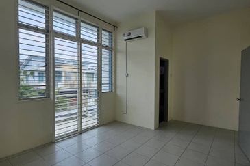 Jalan SP 10 @ Bandar Saujana Putra