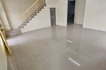 Jalan SP 10 @ Bandar Saujana Putra