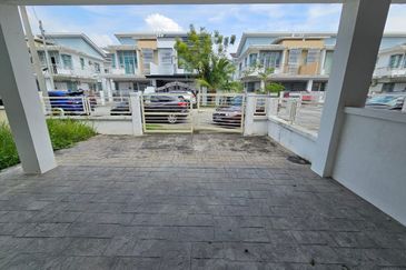 Jalan SP 10 @ Bandar Saujana Putra