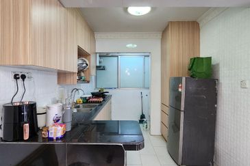 Pangsapuri Jati Selatan