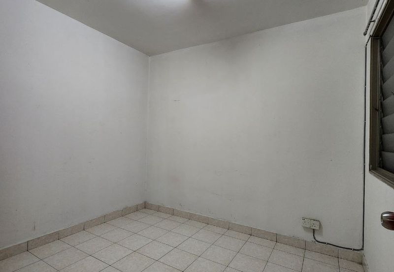 Pangsapuri Jati Selatan