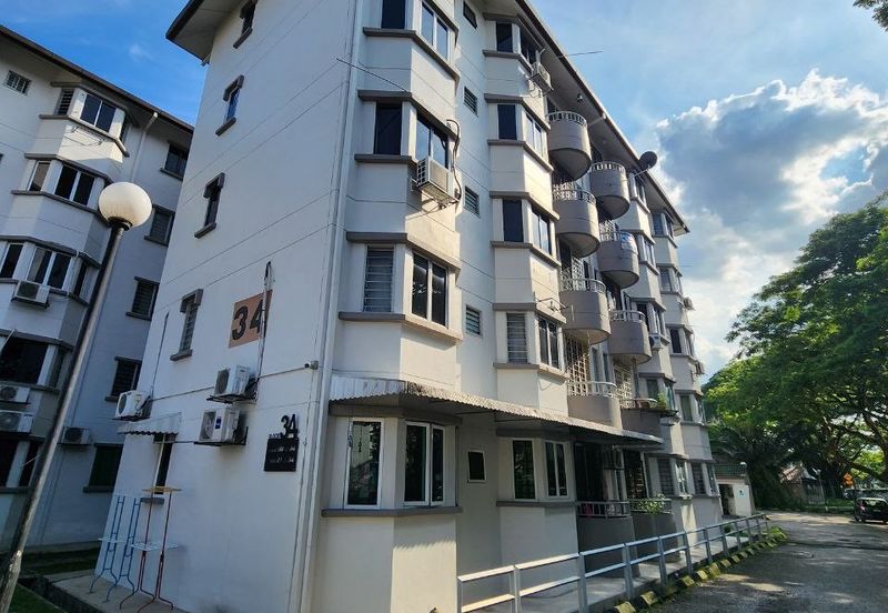 1K Tricourt, Sri Sentosa