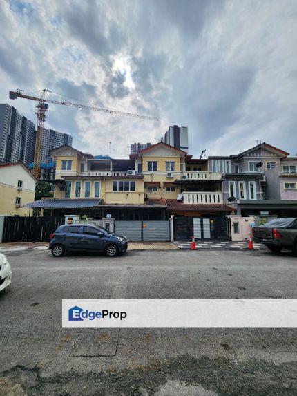 For sell 3 storey terrace house taman kinrara mas, Kuala Lumpur, Bukit Jalil