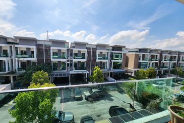 For sell reflexion pool villa 