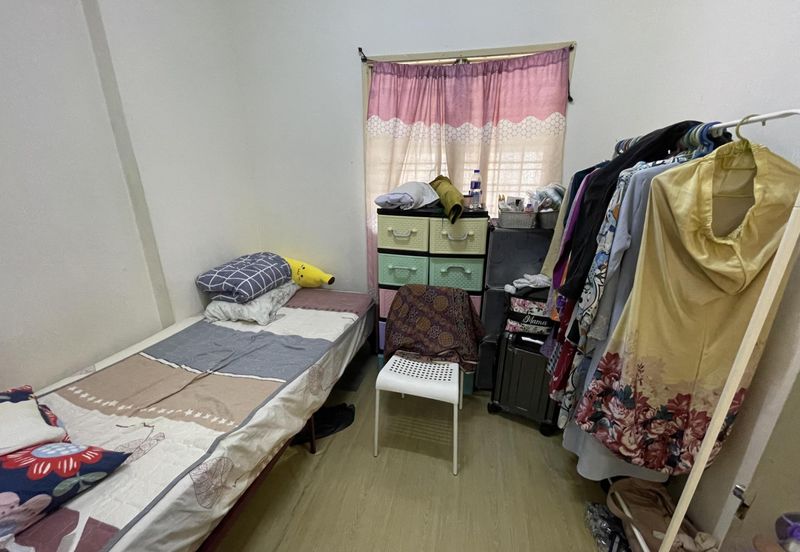 Pangsapuri Bukit Baru, Jalan Keramat Hujung, Kuala Lumpur (Nearby LRT Jelatek, Hot Area)
