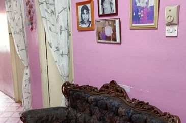 Flat Desa Mentari Blok 5