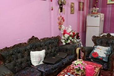 Flat Desa Mentari Blok 5