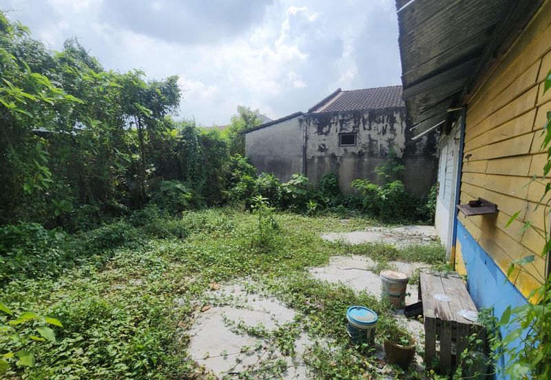 Semi-Detached single storey House, Petaling Jaya Selangor 