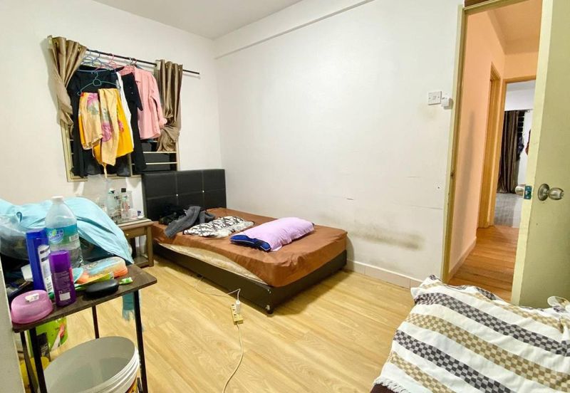 Putra Villa Kondominium