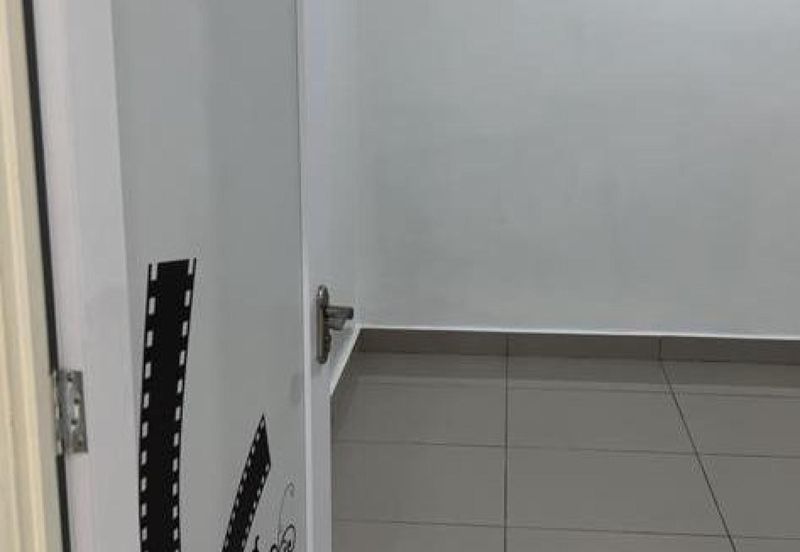 1.5 Storey Terraced House Fully Renovated For Sale at SS3 Petaling Jaya
