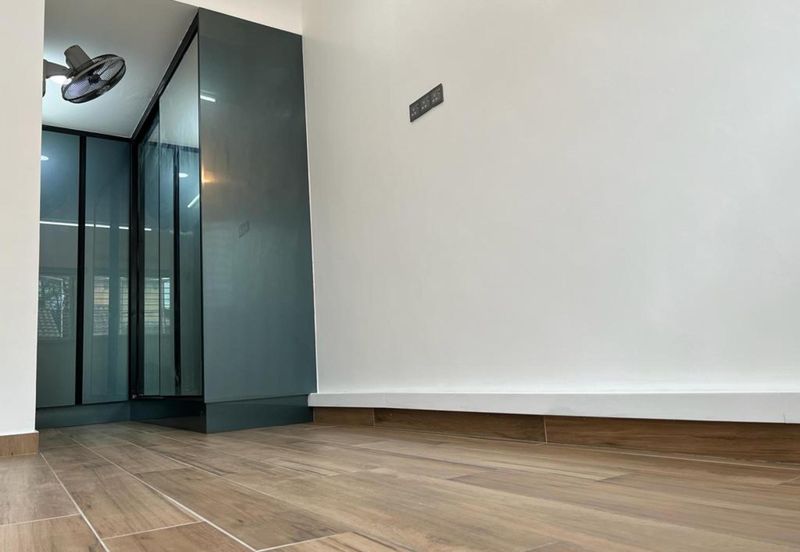 1.5 Storey Terraced House Fully Renovated For Sale at SS3 Petaling Jaya
