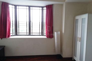 Puncak Damansara Condo Kayu Ara Petaling Jaya