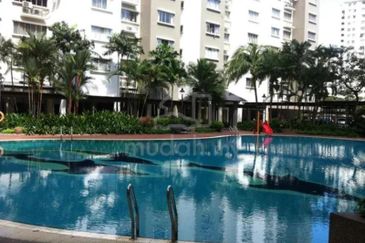 Puncak Damansara Condo Kayu Ara Petaling Jaya