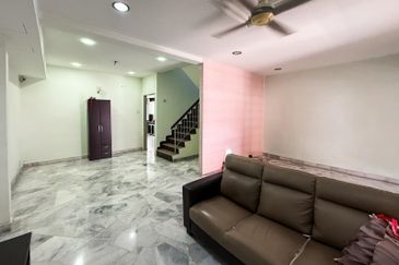 Double Storey Terrace Renovated Taman Asa Jaya Kajang Prima
