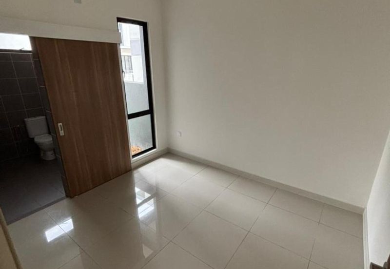 Double Storey Terraced House At Nadira 3, Bandar Bukit Raja