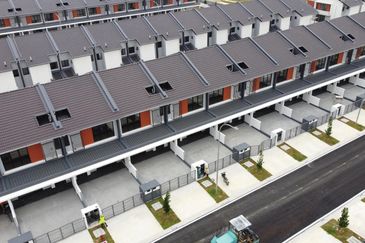 BRAND NEW Double Storey House Bandar Bukit Raja Casira 3 Klang