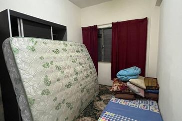 End Lot Ground Floor Pangsapuri Kasturi Tiara, Balakong