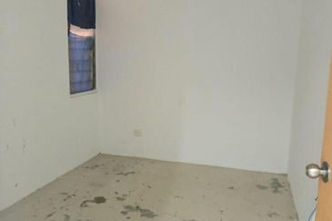 APARTMENT INANG, Taman Impian Ehsan