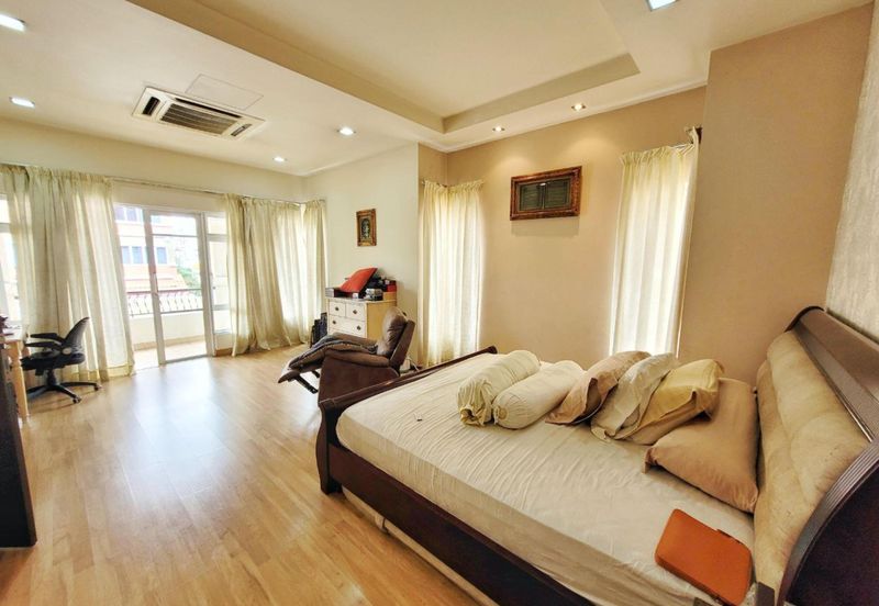 Damansara Lagenda Ara Damansara 3 Storey Semi D