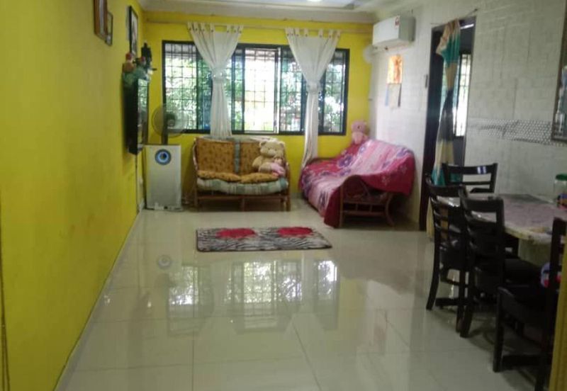 Flat Rumah Pangsa Seri Jati at Ara Damansara For Sale
