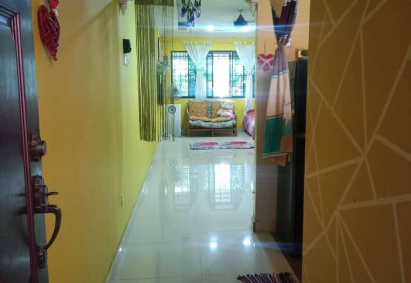 Flat Rumah Pangsa Seri Jati at Ara Damansara For Sale
