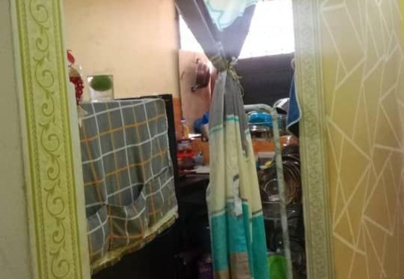 Flat Rumah Pangsa Seri Jati at Ara Damansara For Sale
