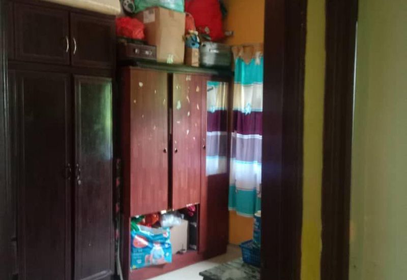 Flat Rumah Pangsa Seri Jati at Ara Damansara For Sale
