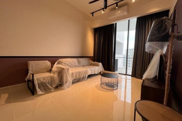 DAMANSARA Senada KLGCC  fully furnised service apartment 