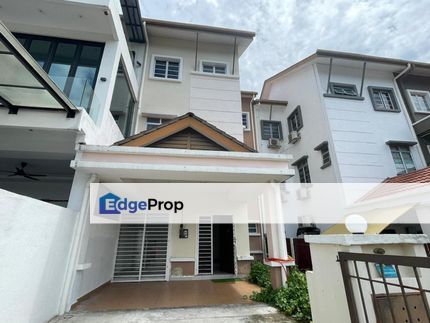 Facing hill view 2.5 storey terrace ukay perdana ampang, Selangor, Ampang