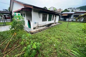 Kampung Datuk Keramat