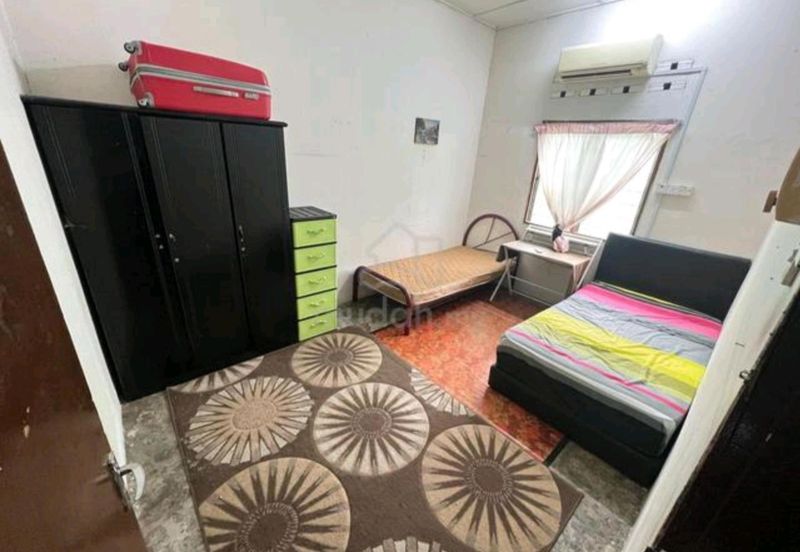 Kampung Datuk Keramat