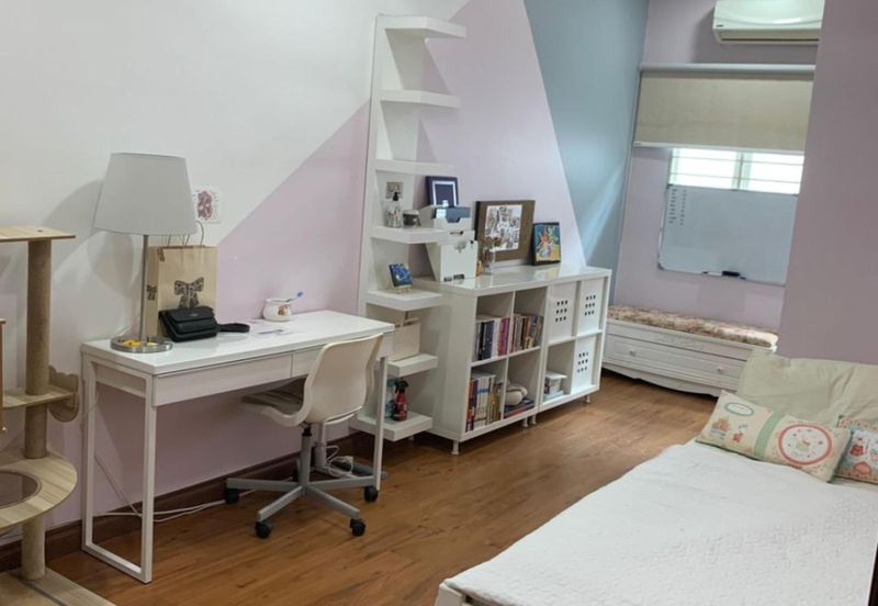 2 storey house Intermediate Taman Ukay Bistari Ampang